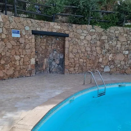 La Rosa Dei Venti Apts Porto San Paolo  Exterior photo